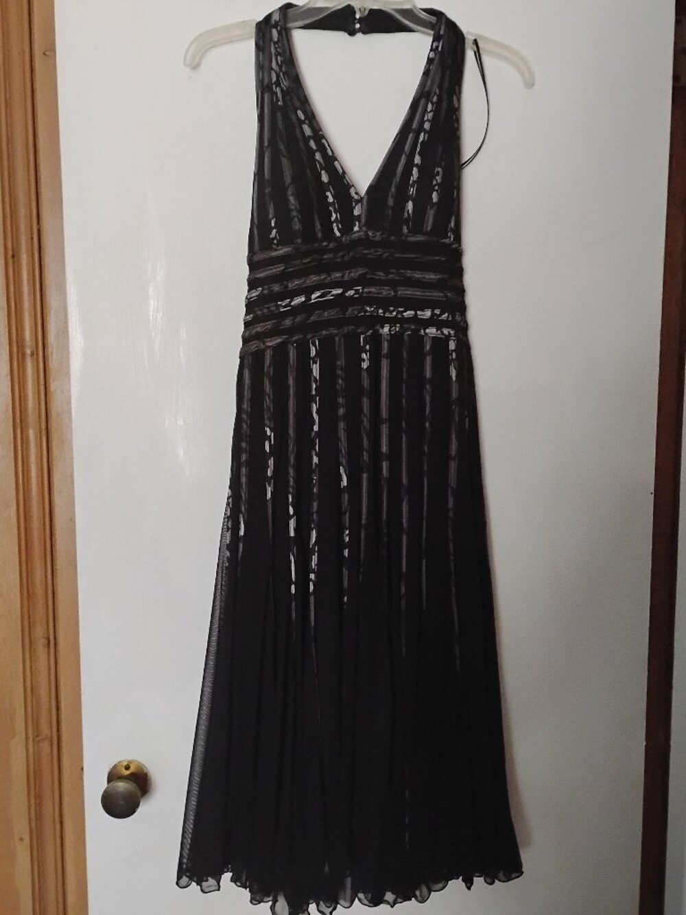 Sandra Darren Halter Dress Size 6